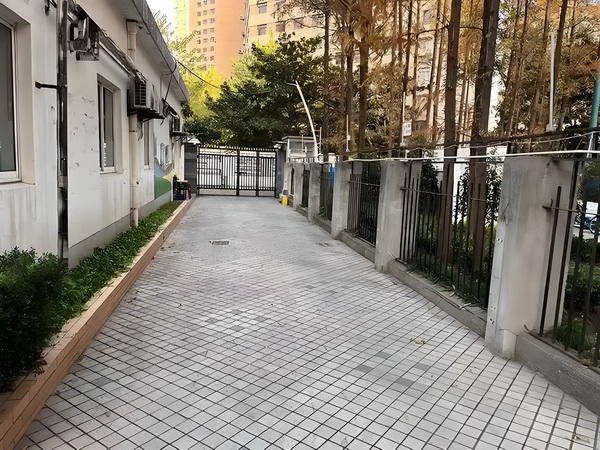 战争红利见顶：俄罗斯军工厂工资三年来首次下跌